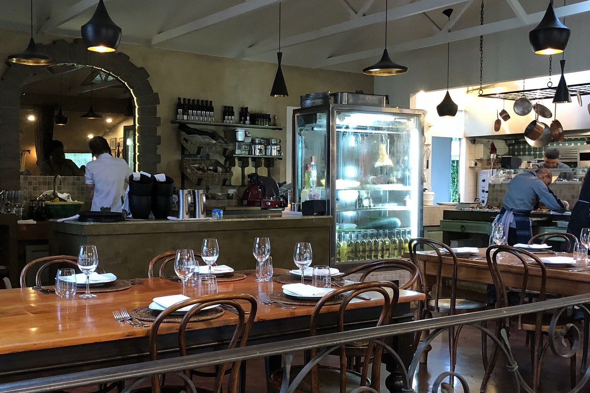 poderi-restaurant-interior