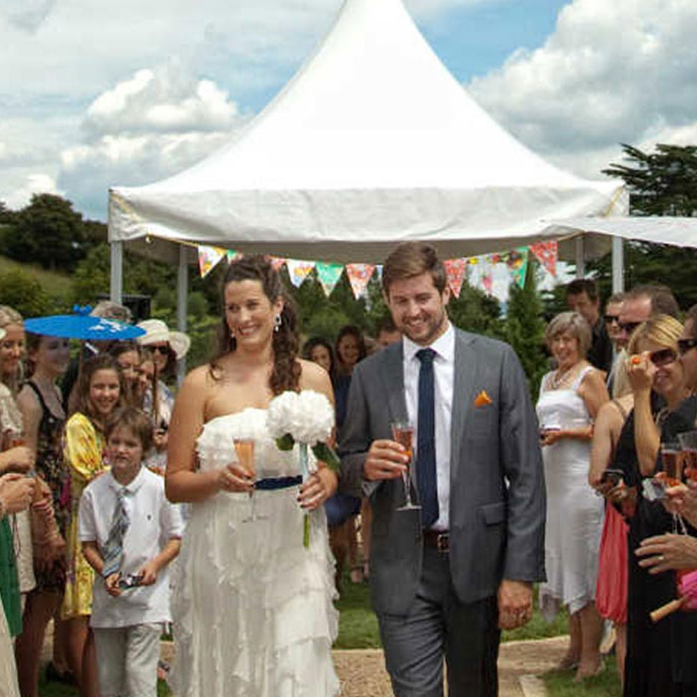 wedding-walk